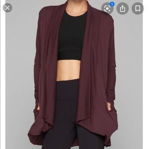 Athleta pranayama wrap maroon size S
